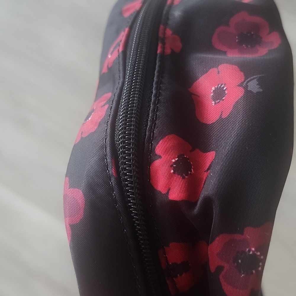 Kate Spade New York "Wilson Road Poppy" Collection - Picture 10 of 12